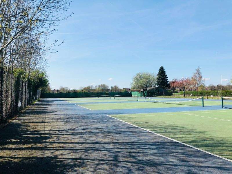 AlpenCourt Tennis GmbH 13